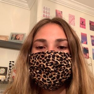 Meet your Posher, Michaela